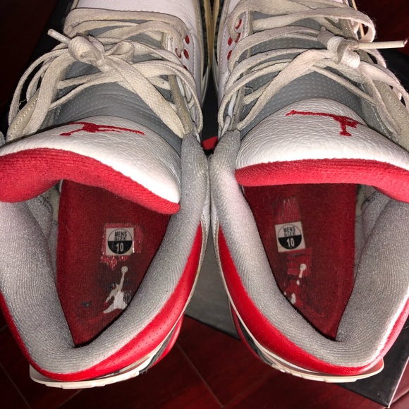 Jordan “Fire Red 3s” size 10 - Picture 5 of 6